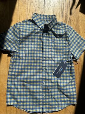 NWT Boys performance Vineyard Vines Plaid Short-Sleeve Button-Down Shirt